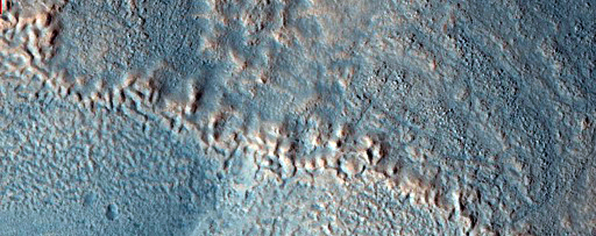 Gullies on Wall of Mesa in North Tempe Terra