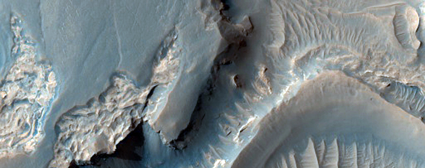 Eroded Ejecta Layers in Unnamed Crater in Arabia Terra