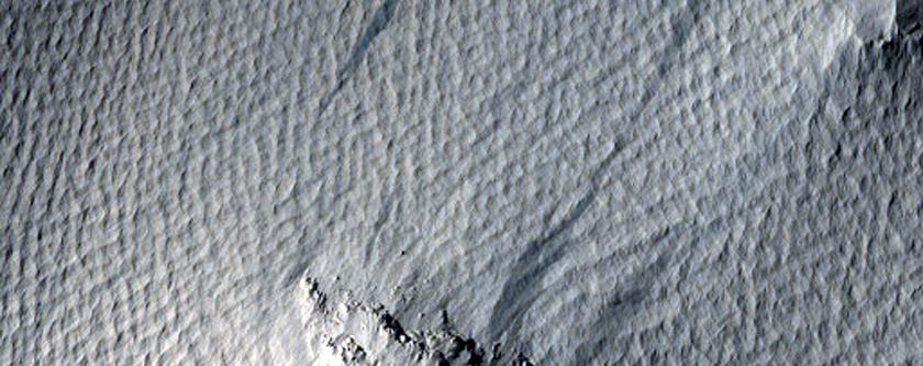 Slope Streaks on Nicholson Crater Rim