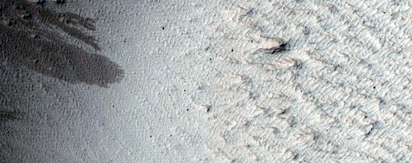 Dark Slope Streak Monitoring in Crater in MOC M13-02217