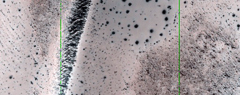Monitor Frost on Dunes in Viking 573B30 and 573B32