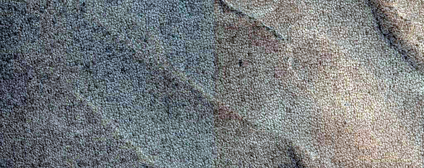 Hills in Noctis Labyrinthus