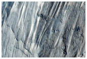 Simud Vallis Scarp
