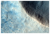 Well-Preserved 1-Kilometer Diameter Impact Crater