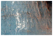 Ridged Features on Floor of Dao Vallis
