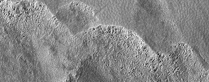 Bodemreliëf ten zuiden van Hellas Planitia