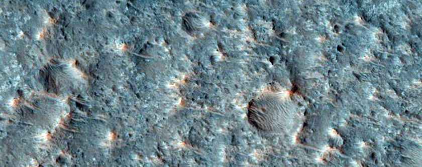 Materiais rochosos em Terra Sirenum