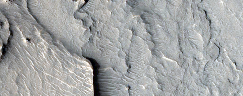 Layers in Western Arabia Terra