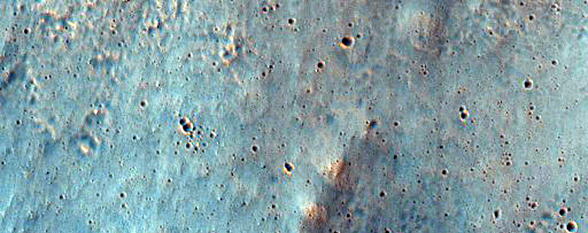 Gullies in Crater in Terra Cimmeria