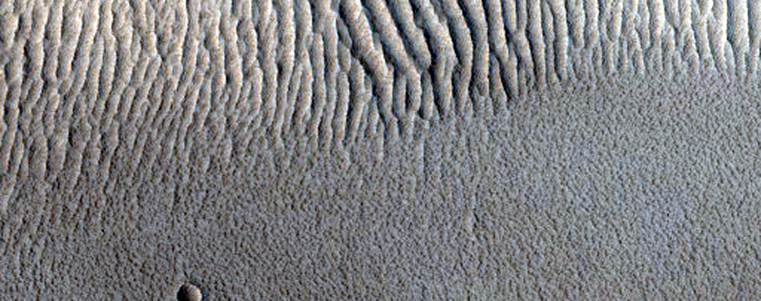 Layers in Noctis Labyrinthus