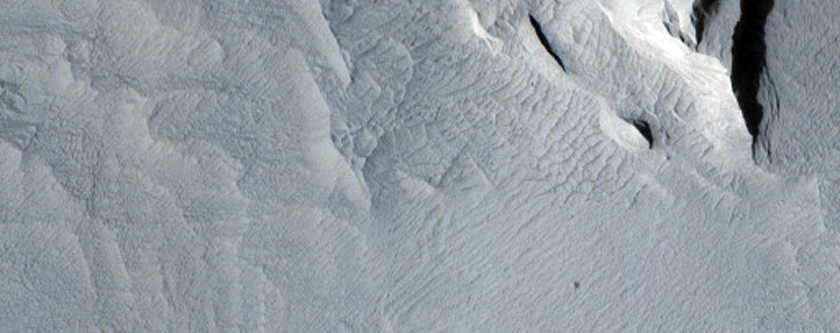 Layers in Memnonia Sulci Region