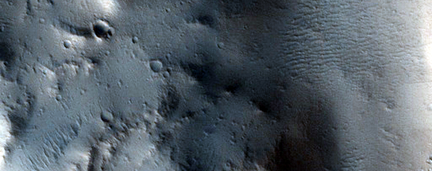 Valleys Cut Across Northern Lycus Sulci