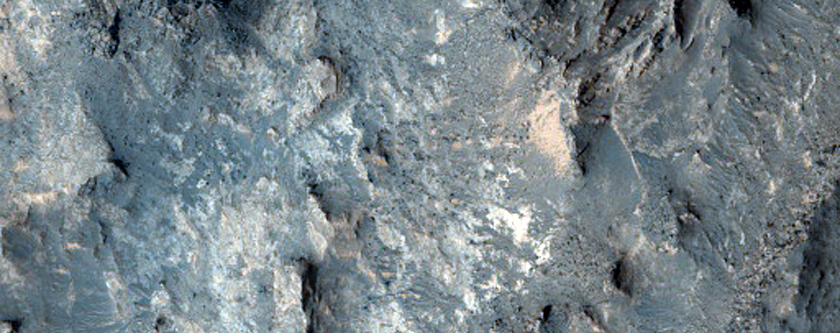Light-Toned Stratified Materials in Hebes Chasma