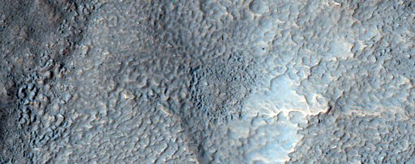Well-Preserved 4-Kilometer Diameter Impact Crater