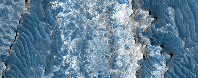 Layered Deposits in Iani Chaos