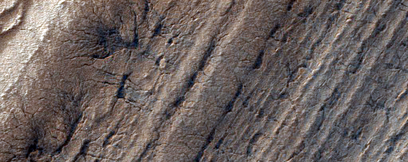 Basal Exposure of South Polar Layered Deposits