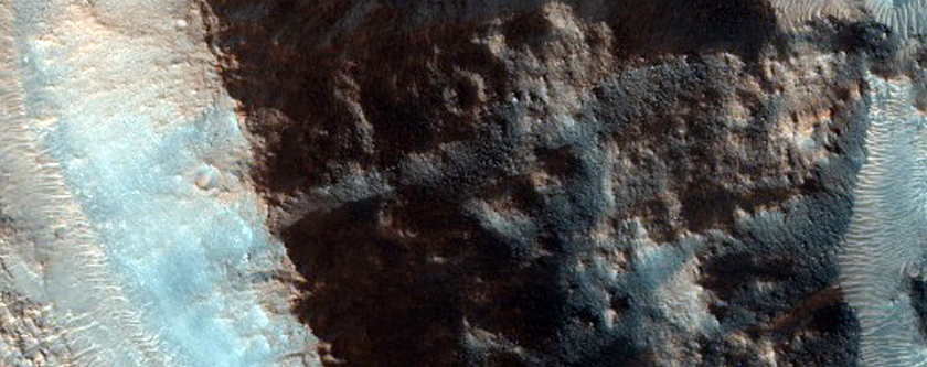 Crater Terraces in Acidalia Planitia