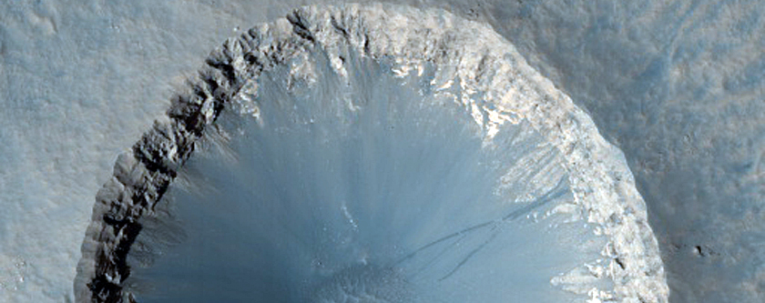 Linda cratera de impacto próximo ao local de pouso do Rover Opportunity