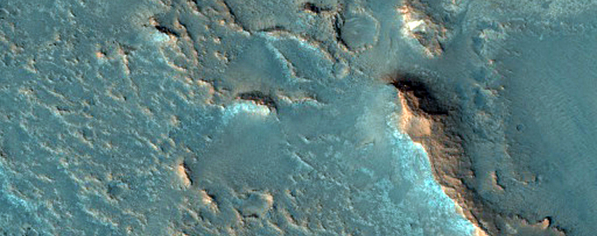 Candidate Landing Site for 2020 Mission in Mclaughlin Crater