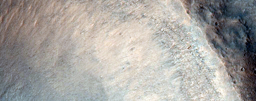Aspectus crateris clivi in Solis Plano