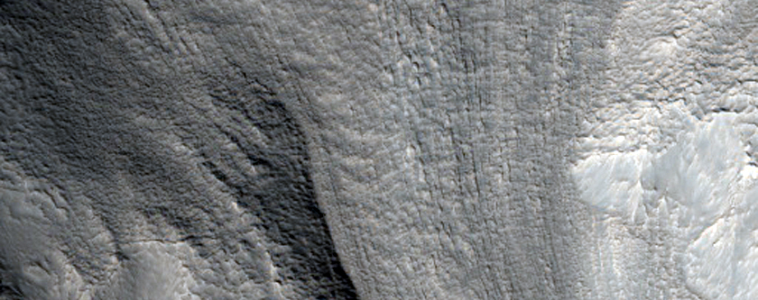 Tongue-Shaped Flow Feature North of Ismeniae Fossae