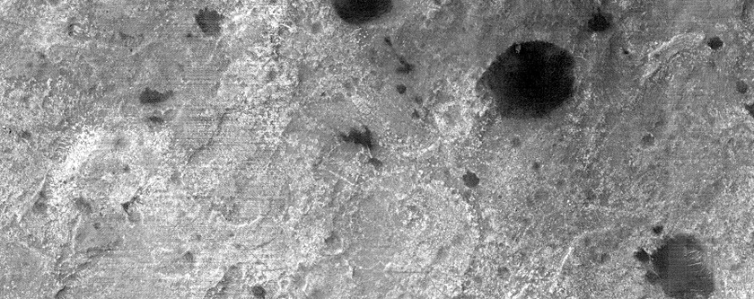 Candidate Landing Site on Floor of Ritchey Crater