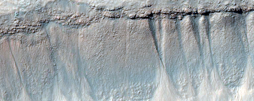Monitor Slopes in Sirenum Fossae Graben