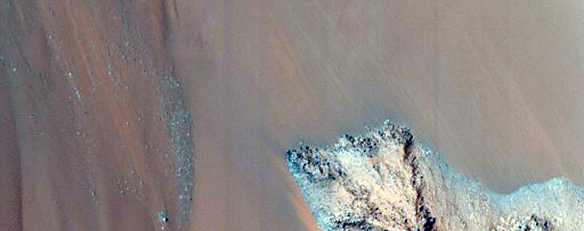 Steep Slope in Coprates Chasma