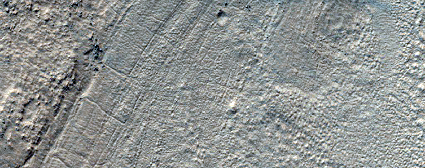 Banded Terrain in Northwest Hellas Planitia