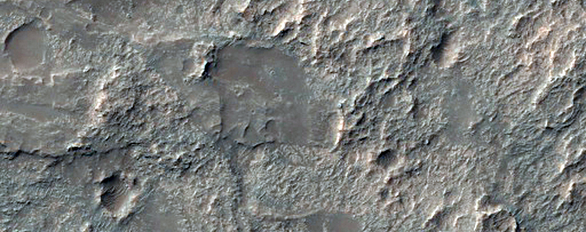 Overlapping Curved Ridges in Crater in CTX Image