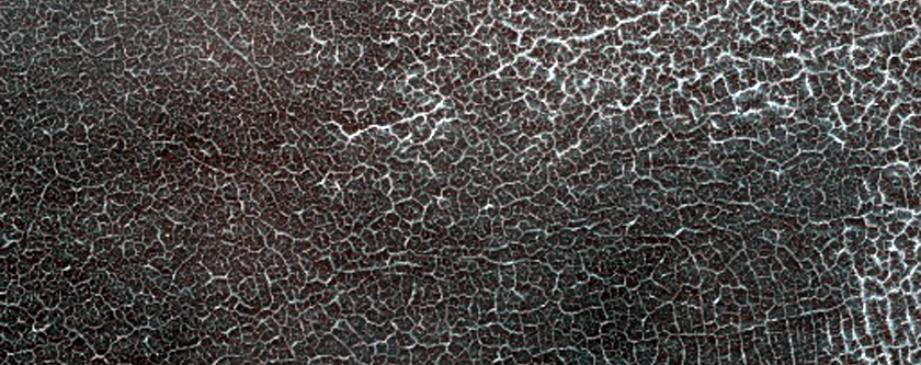 Seasonal Frost Enhancement of Polygon Visibility Near MOC S18-00731