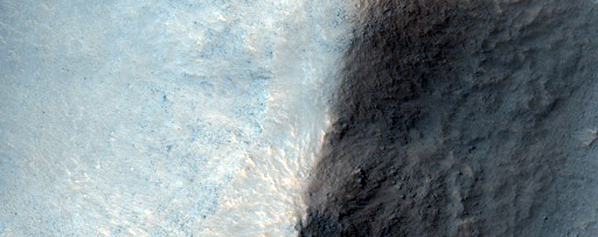 Layered Features in Aurorae Chaos