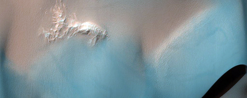 Holden Crater Dune Topography
