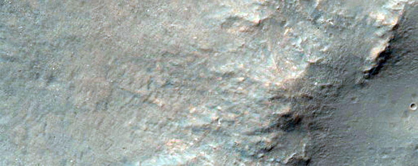 Central Mound of Crater in Tyrrhena Terra

