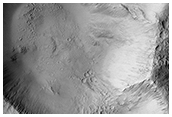 Triple cràter a Elysium Planitia