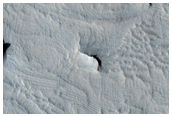 Bedding Features on Mound in Crater in Southern Arabia Terra