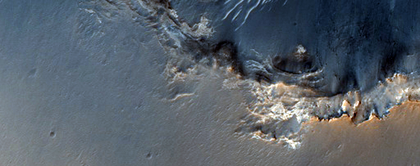 Low Thermal Inertia Material in Southern Oxia Region Crater
