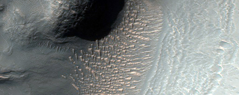 Terrain Near Solis Planum
