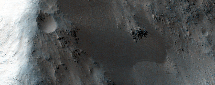 Monitor Slopes in Juventae Chasma
