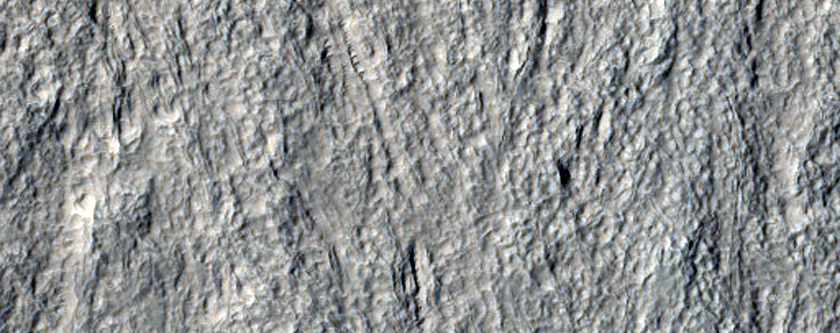 Outer Ejecta Layer of Fresh 12-Kilometer Diameter Crater
