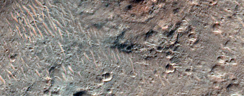 Channel in Tyrrhena Terra
