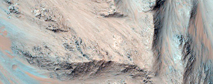 Monitor Slopes in Eos Chasma
