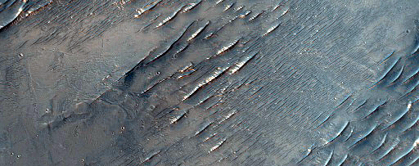 Eastern Noctis Labyrinthus
