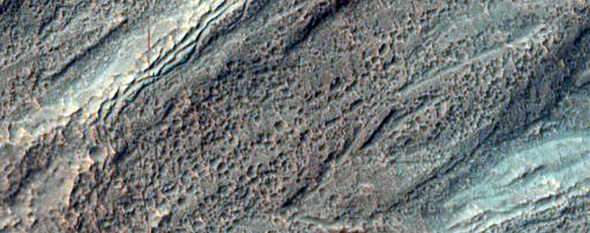 Crater in Northeast Hellas Planitia
