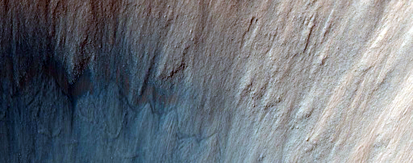 Monitor Steep Crater Slope in Isidis Planitia
