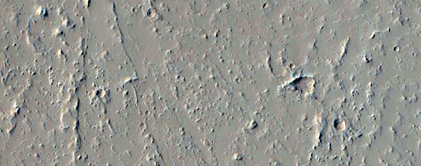 Possible Layers in Pedestal Crater in Amazonis Region
