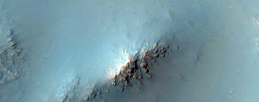 Possible Phyllosilicate Detection in Small Crater Near Gale Crater Rim
