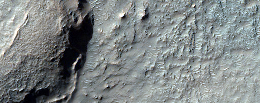 Bedrock Layers in Niesten Crater
