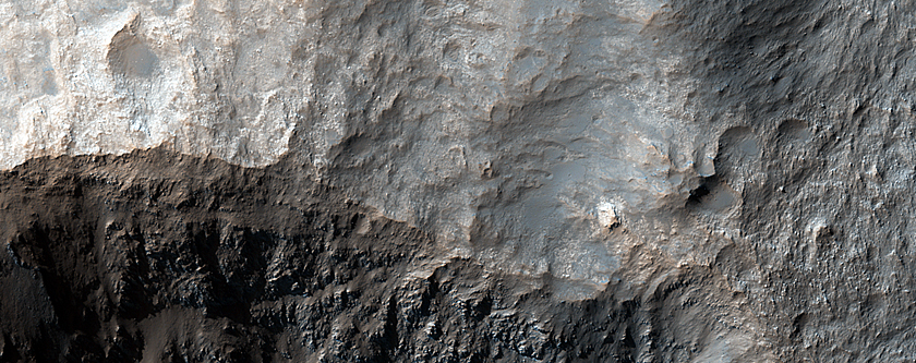 3-Kilometer Crater and Bedrock Exposures North of Hellas Planitia

