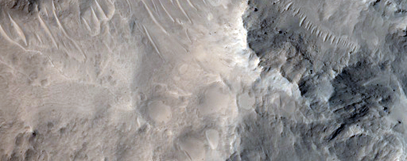 Central Peak of Large 40-Kilometer Diameter Crater
